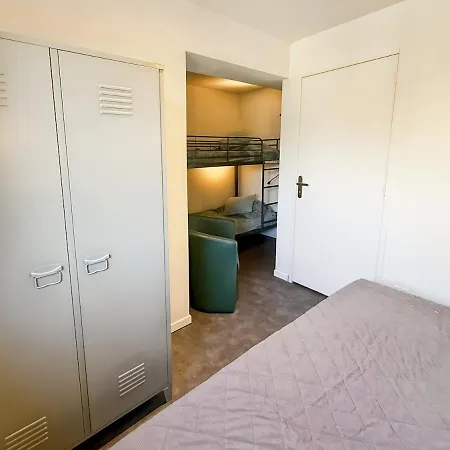 Sur Les Pistes Du Lioran, 8pers *