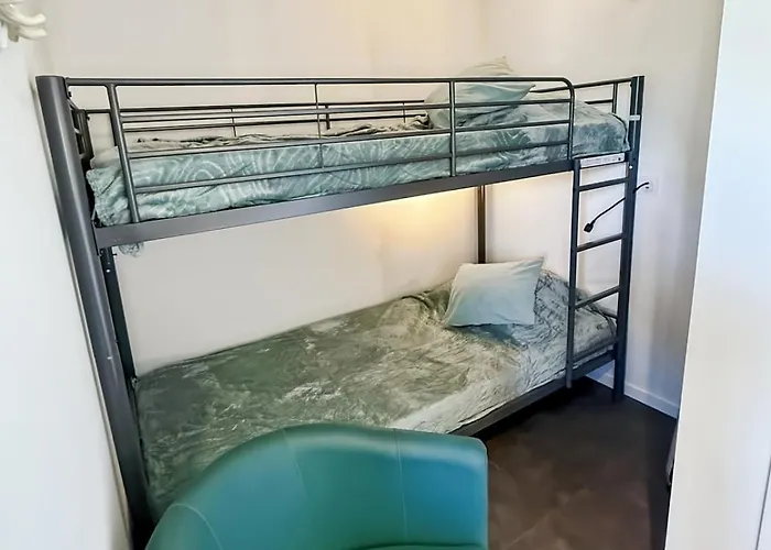 Appartamento Sur Les Pistes Du Lioran, 8pers Laveissière